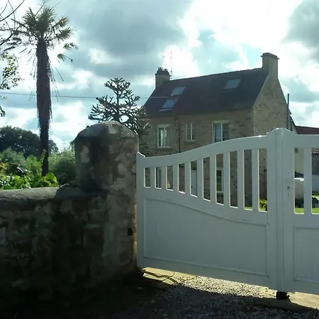 Maison Charmante A Avec Jardin Holiday home *