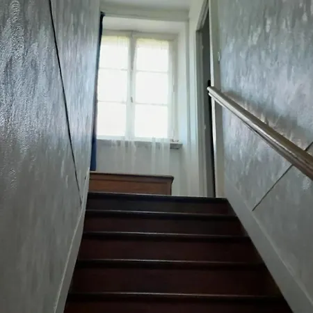 Maison Charmante A Avec Jardin Holiday home Lieusaint (Seine-et-Marne)